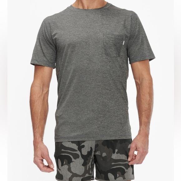 Vuori Men's Tradewind Performance Tee - Picture 1 of 5